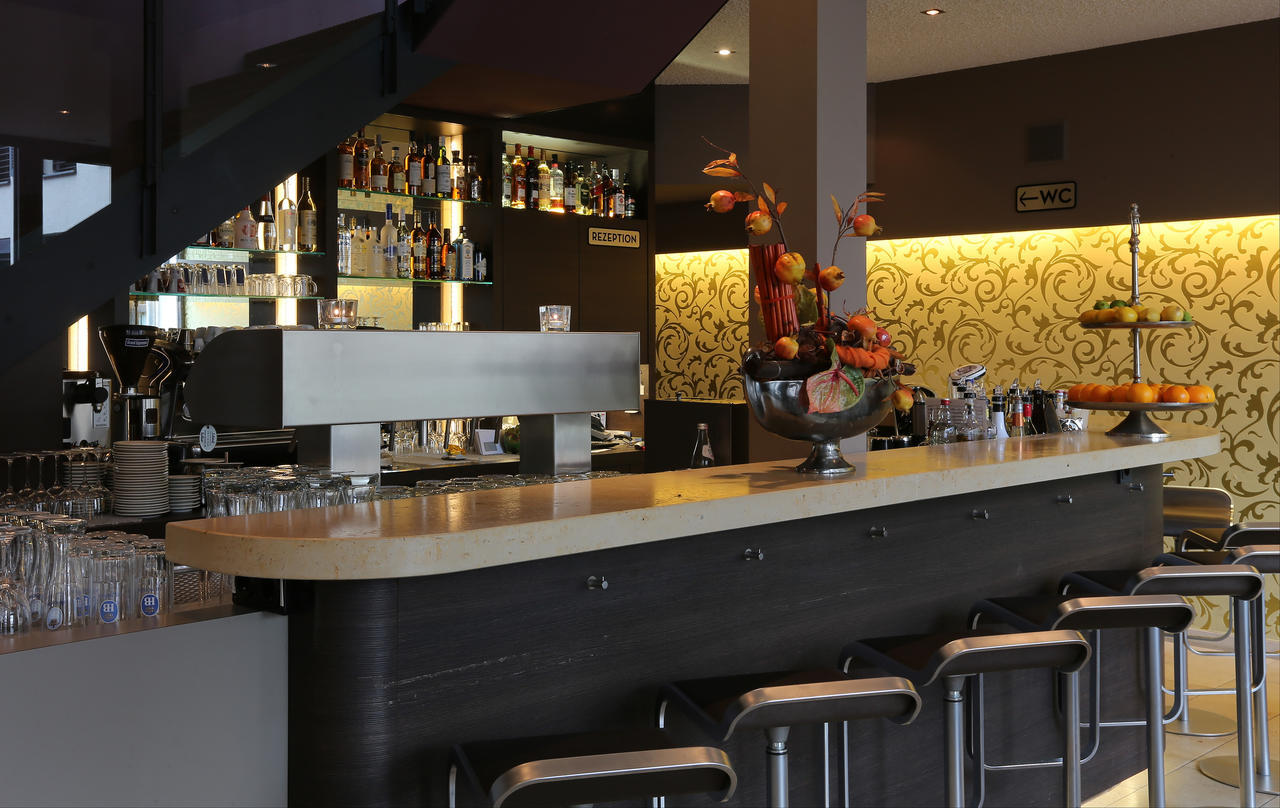 Kh Mit Restaurant