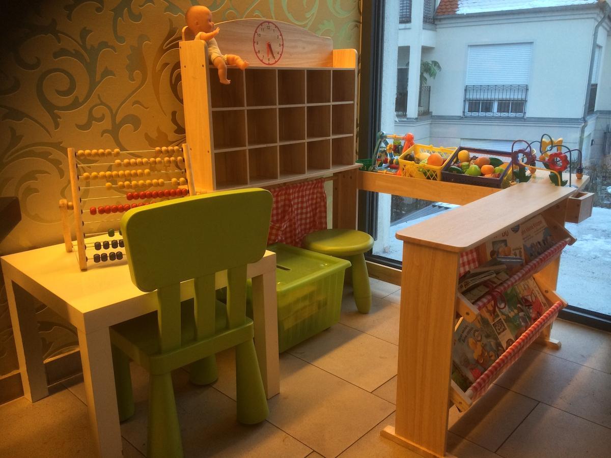 Kh Mit Restaurant Hotel 3*