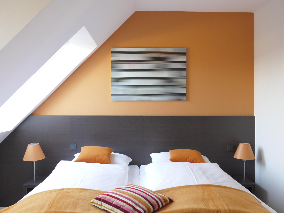 Hotel Kh Mit Restaurant 3*